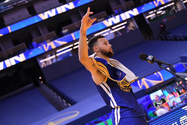 英格兰联赛杯8强赛 远藤航被利物浦评为队内最佳